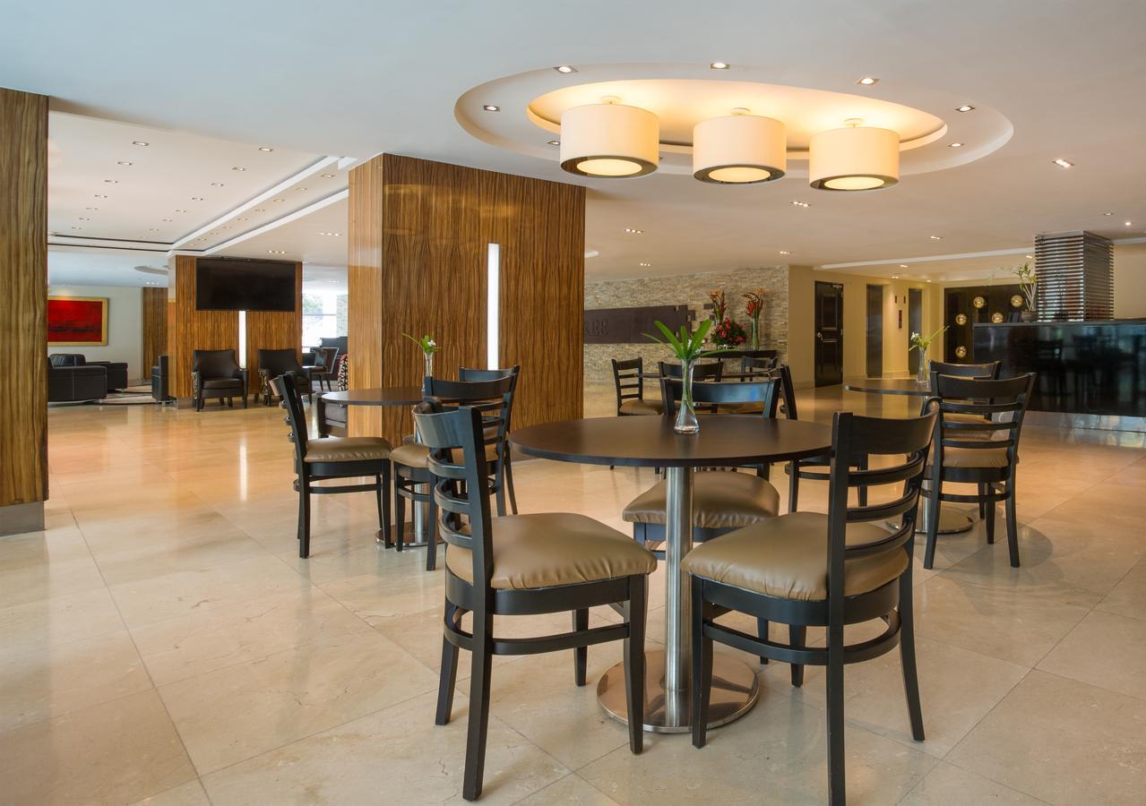 Doubletree By Hilton Panama City Hotel Екстериор снимка